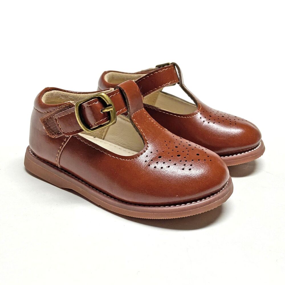 Felix & Flora Girls T-Strap Mary Jane Shoes Size 6 / 14.3 Brown Faux Leather